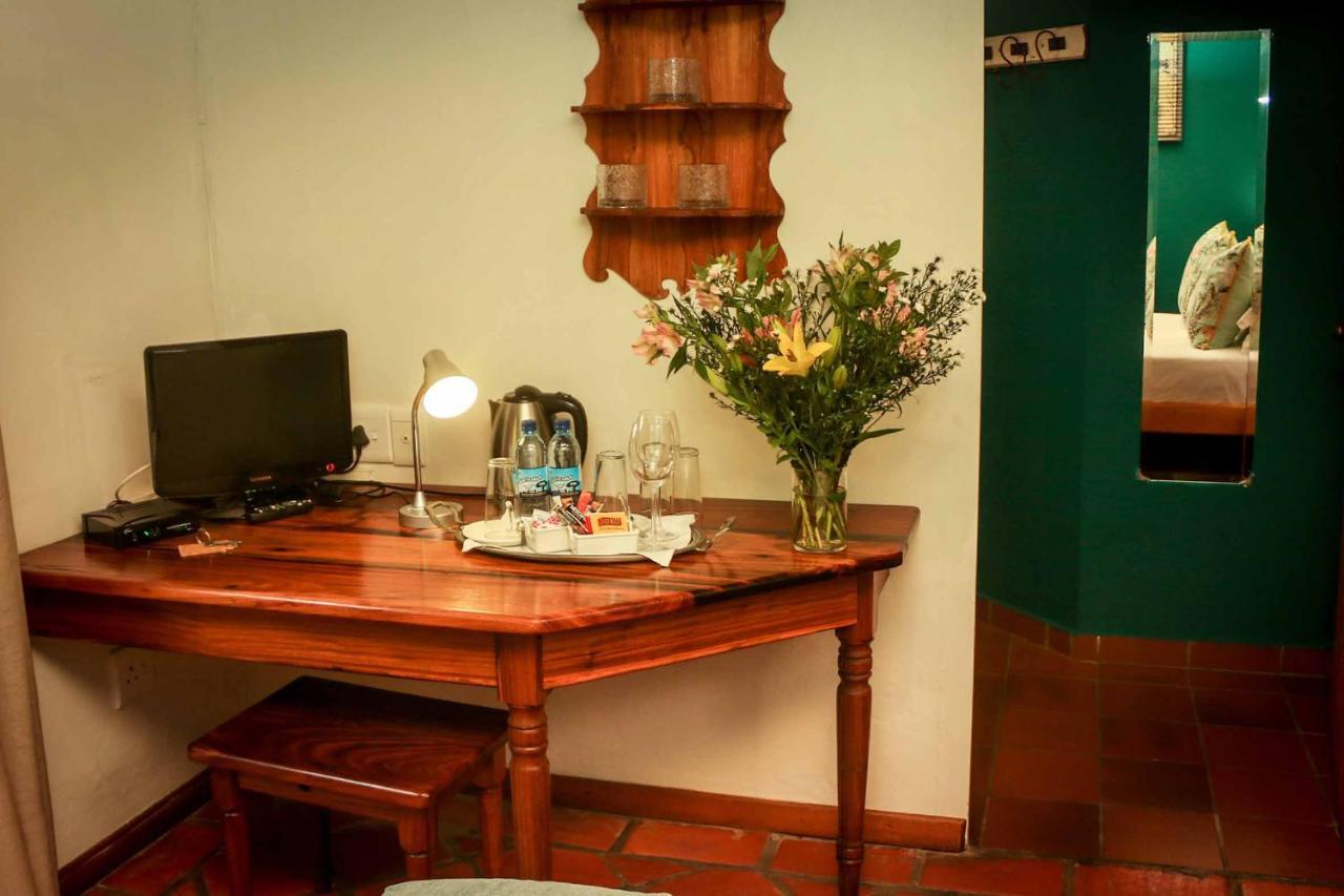 Old Mill Guest House سويلندام المظهر الخارجي الصورة